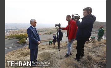 بازدید شهردار تهران از پروژه درختکاری کمربند سبز تهران  10