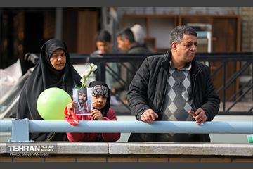 تشییع پیکر ۲۰۰ شهید گمنام دفاع مقدس در تهران 22
