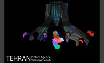 هزار توی زمان در برج آزادی 20