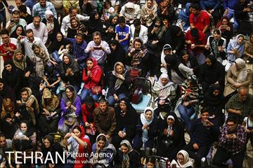 کنسرت حامد همایون در باغ کتاب 35