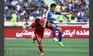 دیدار استقلال و تراکتورسازی در لیگ برتر فوتبال 26