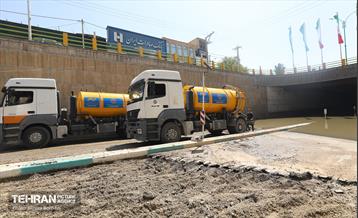 امدادرسانی سازمان مدیریت پسماند شهرداری تهران به مناطق سیل زده یزد