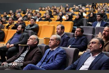 آیین تجلیل از برگزیدگان مناطق 22 گانه 57