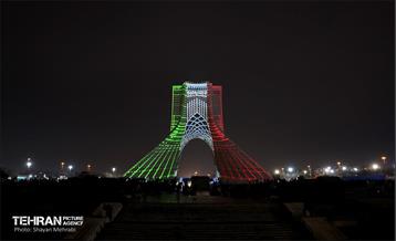 نور افشانی در شب سالگرد پیروزی انقلاب اسلامی - 2 24