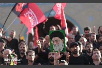 اقامه نماز بر پیکر آقای شهید ایران - 1 74