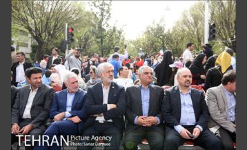 افتتاح نوروزگاه هنر در پیاده‌راه بلوار کشاورز 4