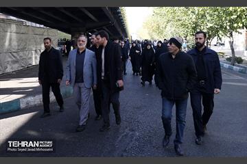 تشییع پیکرهای ۱۰۰ شهید گمنام از مقابل دانشگاه تهران 32