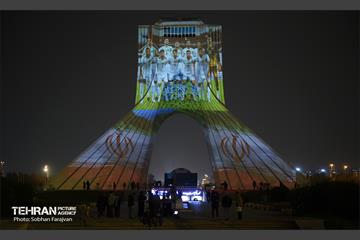 جشن نور پیروزی تیم ملی در میدان آزادی  17