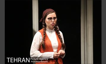 نمایش دشمن مردم‎ 14