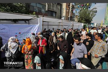 مهمانی ۱۰ کیلومتری عید غدیر در تهران - 1 50