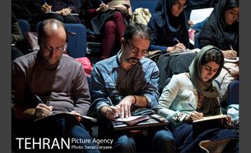 نشست مطبوعاتی و رونمایی پوستر بیست و سومین جشنواره بین المللی تئاتر کودک و نوجوان‎ 22