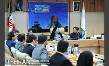 حضور زهرا نژاد بهرام در مرکز ارتباطات شهرداری تهران 18