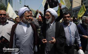 راهپیمایی مردمی علیه تهاجم رژیم صهیونیستی به ایران 17