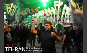 عزاداری شب تاسوعا در خیابان های تهران 41