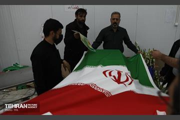 وداع با پیکر شهدای حافظان نظم و امنیت 1