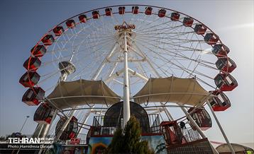 استقبال مسافران نوروزی از برج میلاد تهران  3