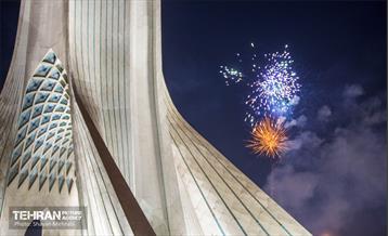 پایتخت، غرق در نور غدیر 16