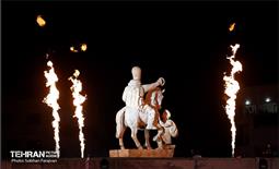 رویداد «شب ایران» در میدان انقلاب اسلامی 24