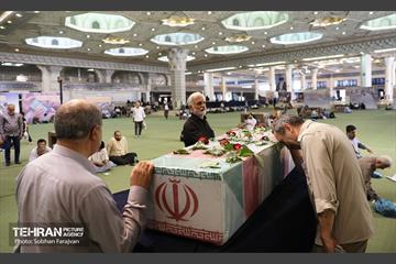 مراسم دعای روز عرفه در مصلی امام خمینی (ره) 52