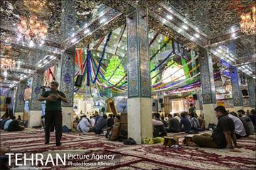 جز خوانی قرآن کریم در حسینیه کربلایی های گلوبندک‎ 20