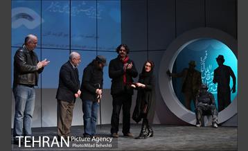 مراسم معرفی برگزیدگان مسابقه عکس پوسترهویت بصری نمایشنامه نویس و پِژوهش 29