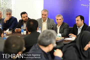 نشست دورنگاه ارتباطات شهر تهران 21
