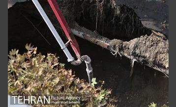 ریزش بخشی از خیابان پیامبر اتوبان ستاری -3 12