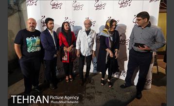 اکران خصوصی فیلم پرسه در حوالی من‎ 17