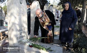 آیین غبارروبی و عطر افشانی مزار ۱۱۴ شهید مسیحی در منطقه ۱۵ 8
