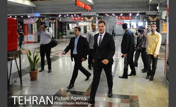 بازدید شهردار بلگراد از مترو خط یک 9