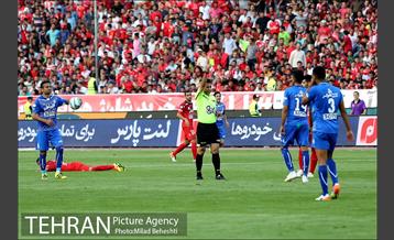 دیدار پرسپولیس و استقلال در لیگ برتر فوتبال 14