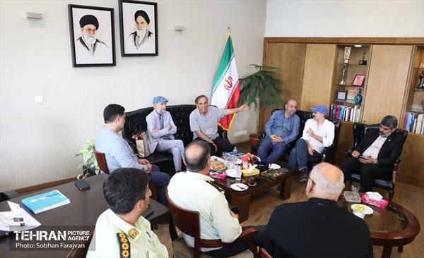 تقدیر هنرمندان تئاتر از شهرداری تهران 40