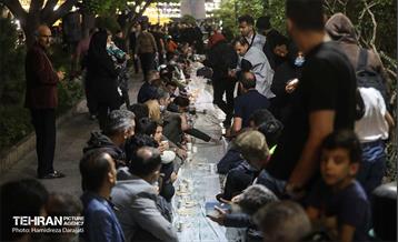 پویش ماه مهربانی و برپایی سفره کریمانه در منطقه 6