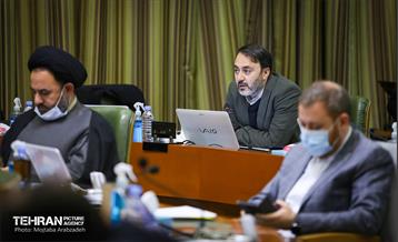 حضور شهردار تهران در چهلمین جلسه شورای اسلامی شهر 11