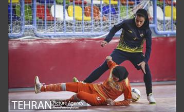 دیدار فوتسال زنان سایپا و نامی نو 14