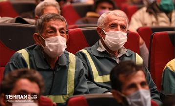 ویژه برنامه تجلیل از کارگران نمونه 13