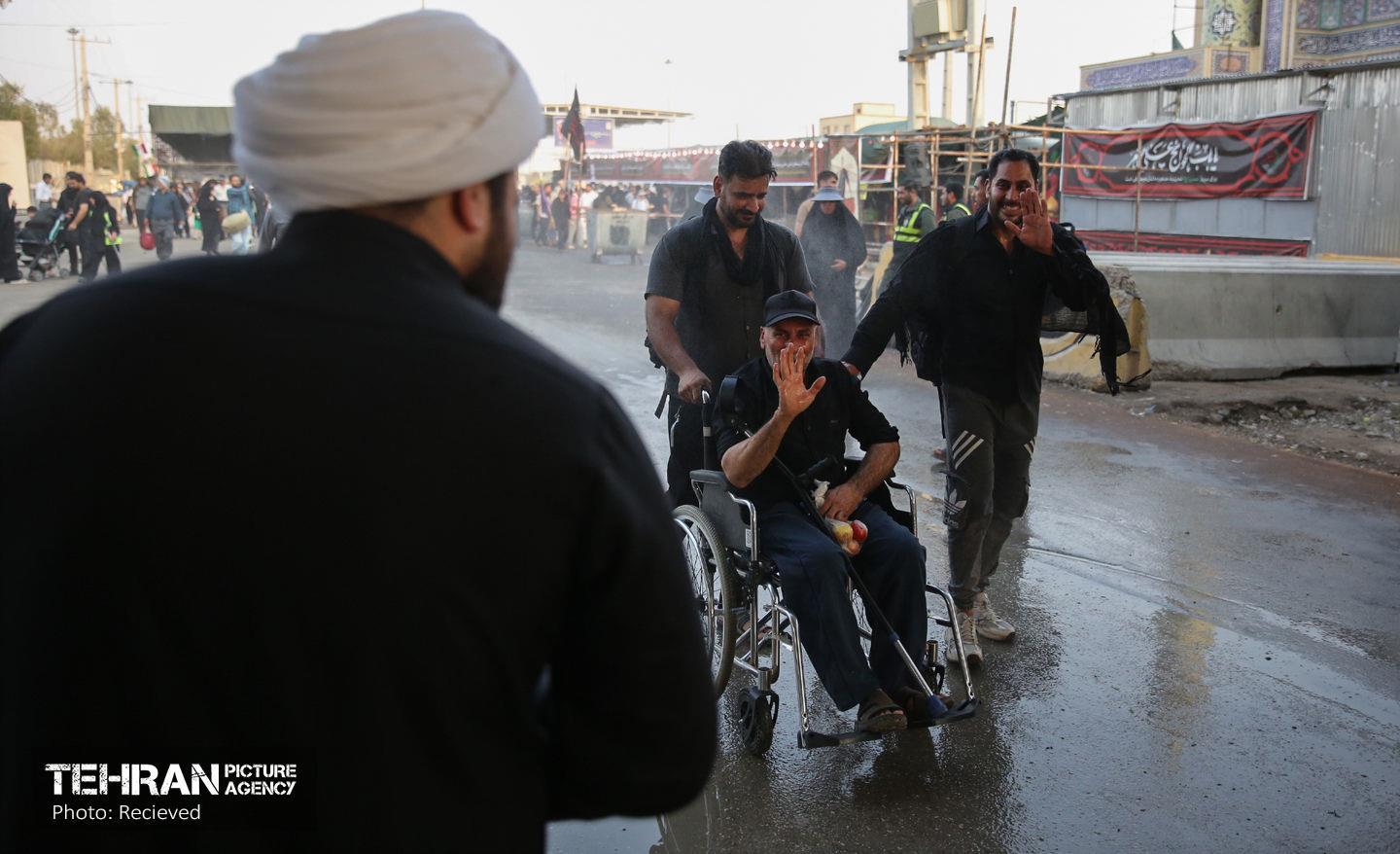 خدمات شهرداری منطقه 5 در گذرگاه مرزی مهران 21