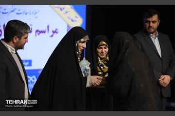 مراسم تجلیل از بانوان مدافع سلامت 31