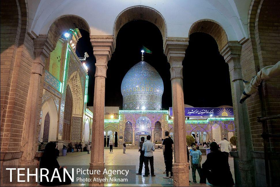 حال و هوایی از افطار تا سحر در حرم شاه عبدالعظیم حسنی 7