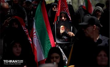 تشییع پیکر آقای شهید ایران - 4 15