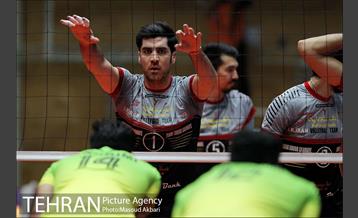 دیدار تیم های والیبال بانک سرمایه و کاله