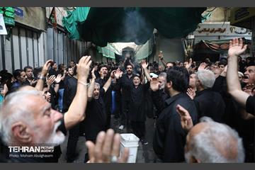 عزاداری ظهر تاسوعا در بازار بزرگ تهران 19