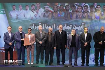 تجلیل از مدال‌آوران المپیک پاریس در شهردار تهران 17