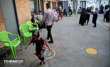 طرح واکسیناسیون افراد آسیب دیده اجتماعی و فاقد مدارک هویتی 43