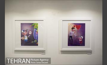 نمایش آثار مسابقه قایم باشک‎ 1