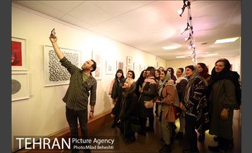 نمایشگاه گروهی نقاشی خط دو رکعت گریستن در آستین آسمان 12