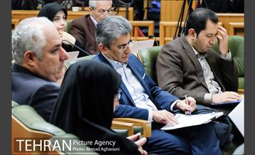 یکصدو هفتاد وهفتمین جلسه شورای شهر 37