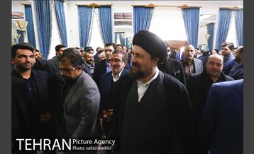 تجدید میثاق کارکنان گزینش با آرمان های امام و دیدار با یادگار ایشان 16