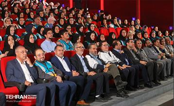 نشست مسئولان خانه‌های دوام و ایمنی مناطق ۲۲ گانه 25