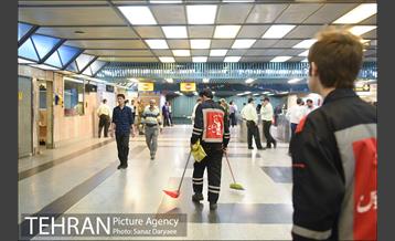 خدمات‌رسانی مترو تهران به نمازگزاران عیدسعیدفطر 55